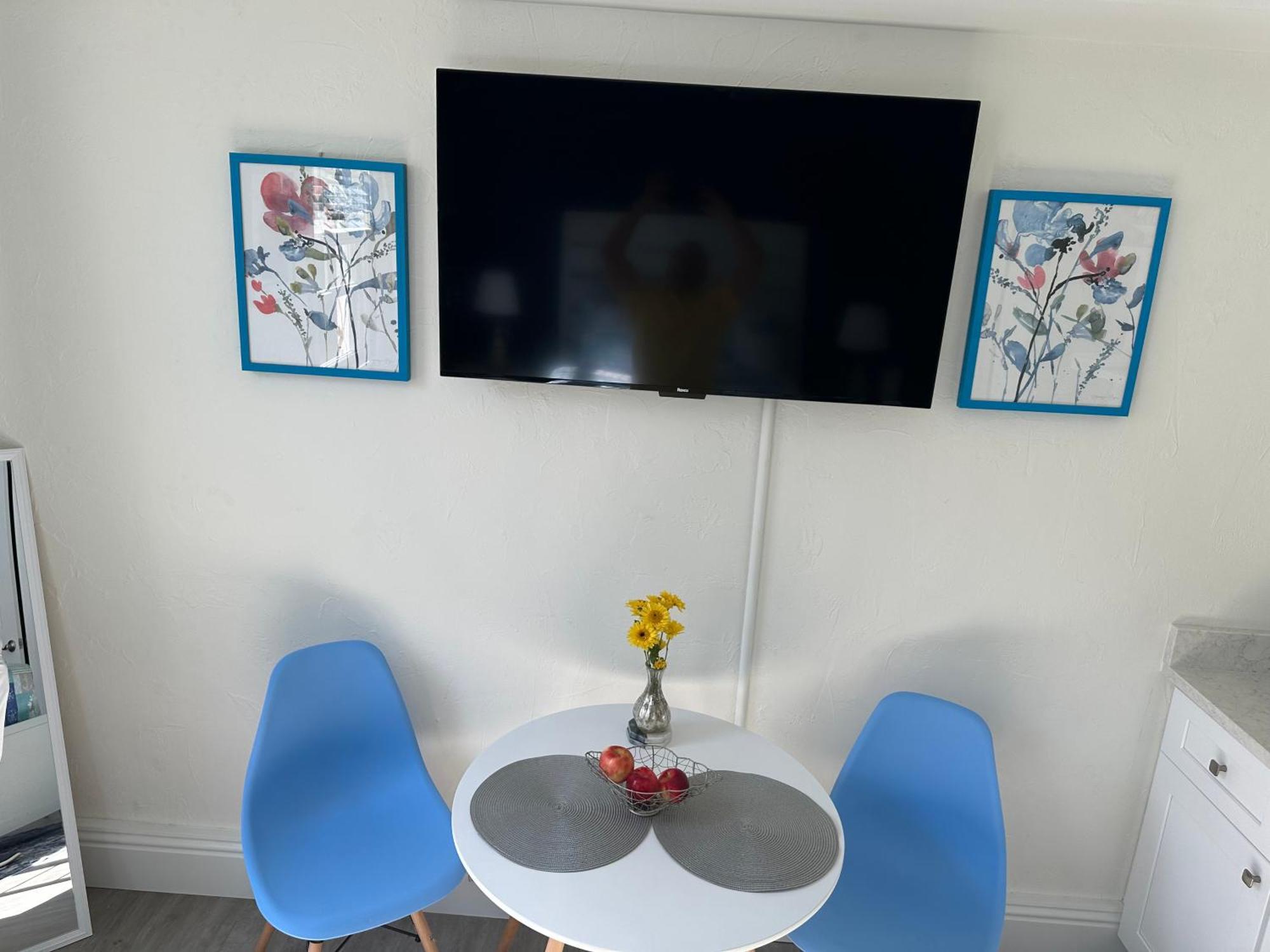 Cozy Studio In The Heart Of The Palm Beach Island - Free Valet Service ภายนอก รูปภาพ