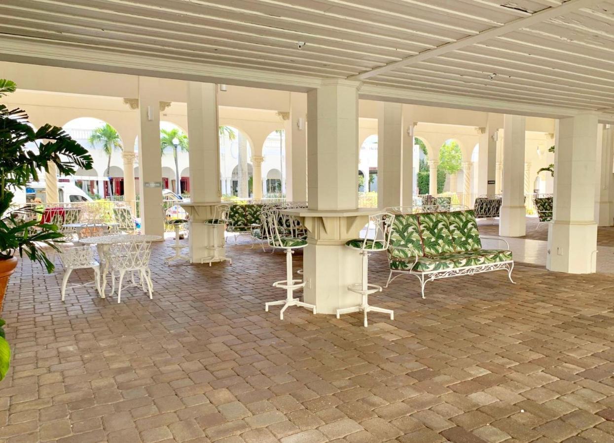 Cozy Studio In The Heart Of The Palm Beach Island - Free Valet Service ภายนอก รูปภาพ